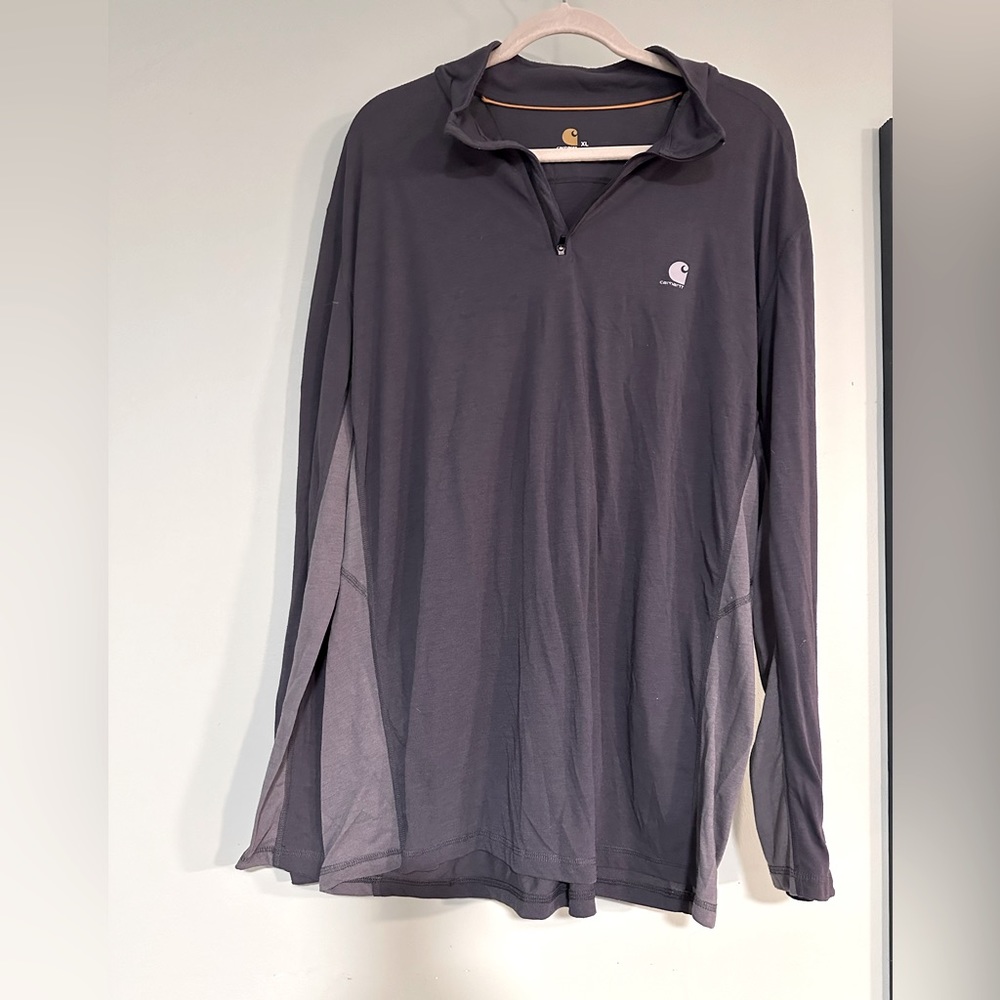 Long sleeve 1/4 zip Men’s Carhartt shirt